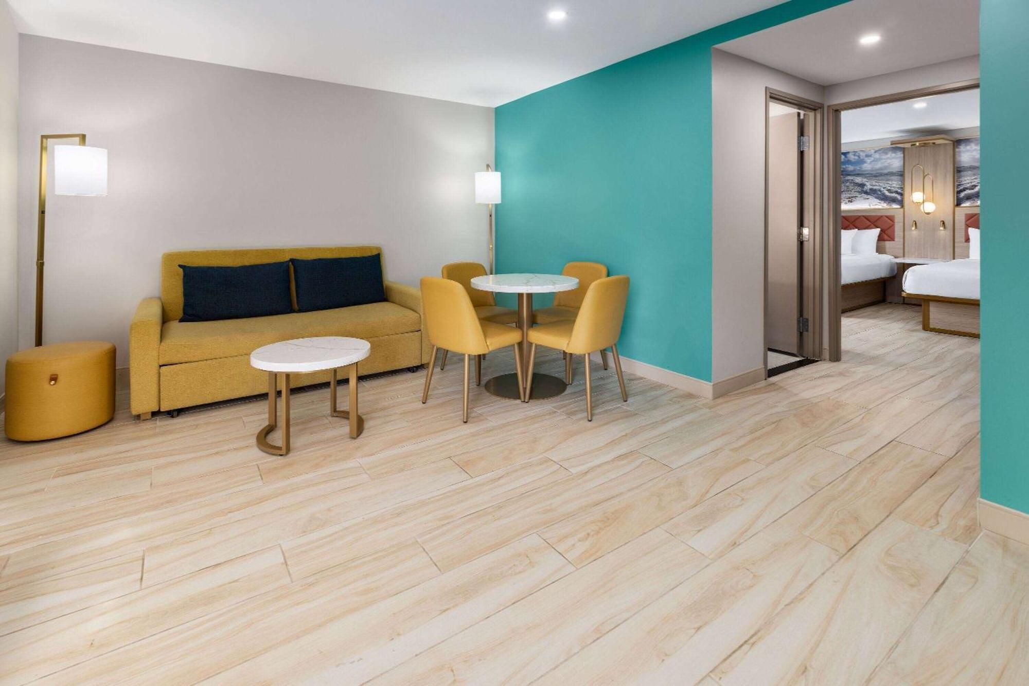 The Vibes Hotel, Trademark Collection By Wyndham Wildwood Eksteriør billede